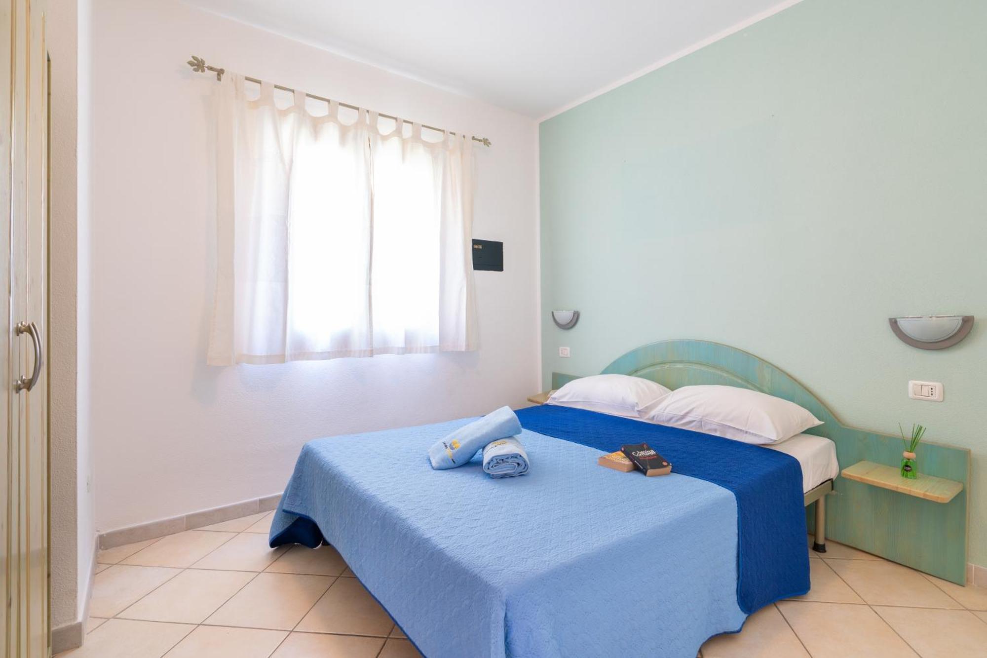 Aparthotel Il Borgo Di Badesi Exterior foto