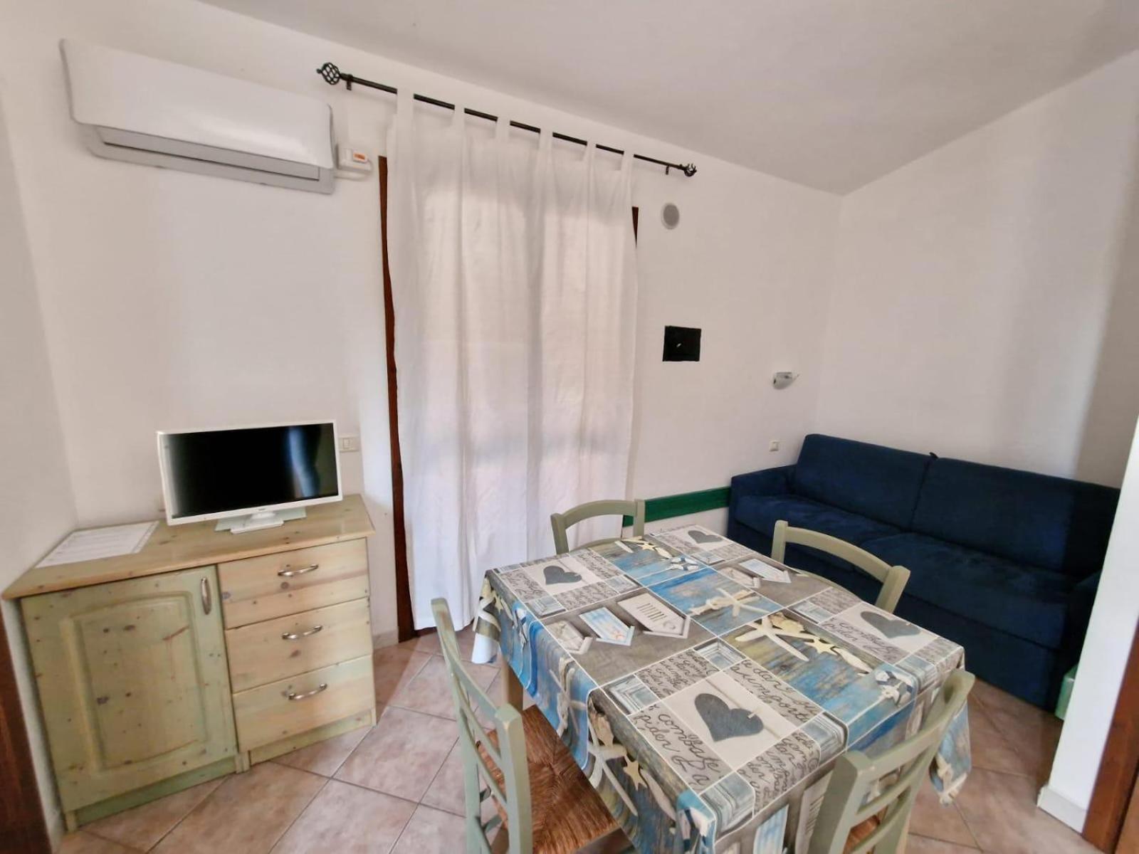 Aparthotel Il Borgo Di Badesi Exterior foto