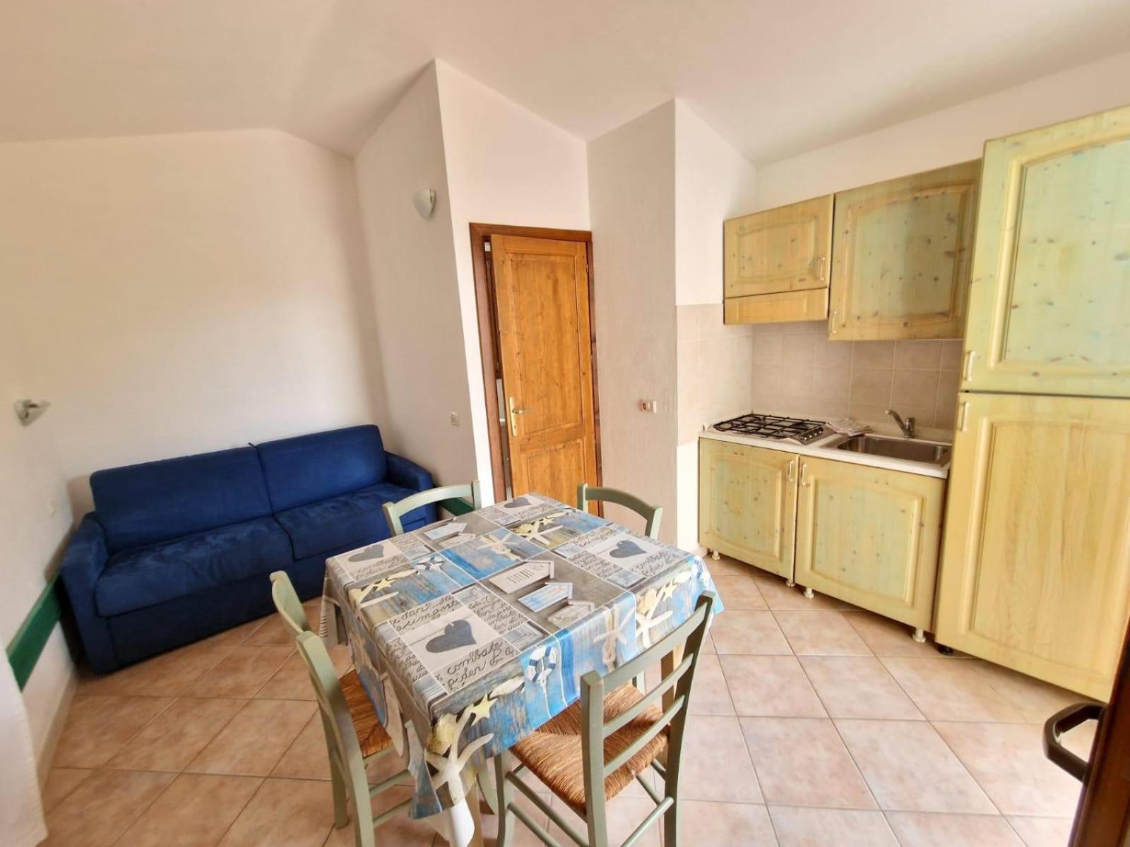 Aparthotel Il Borgo Di Badesi Exterior foto
