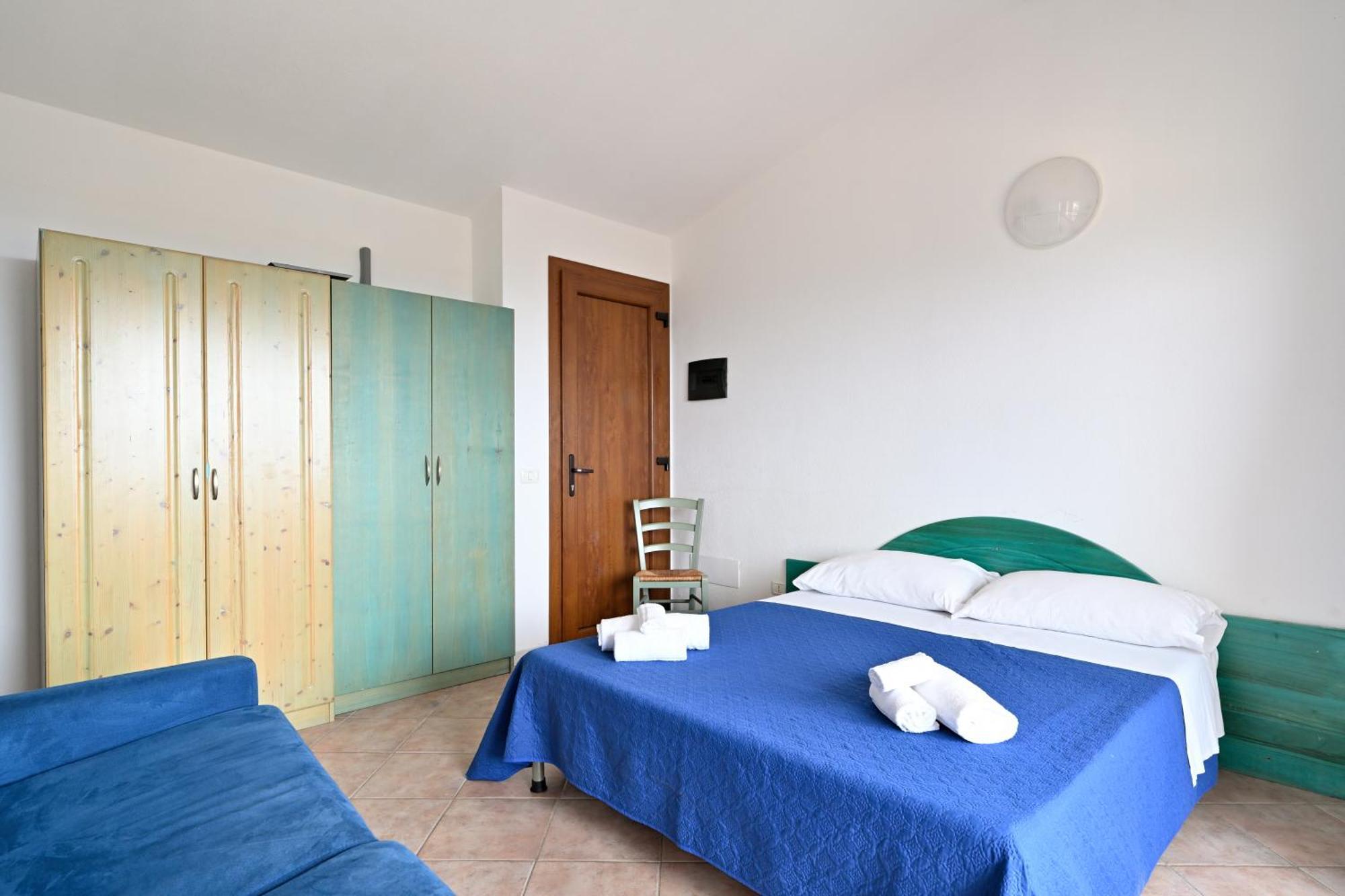 Aparthotel Il Borgo Di Badesi Exterior foto